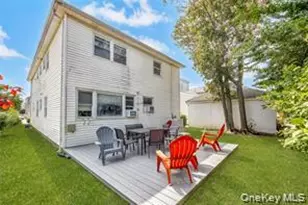 625 E Beech St, Long Beach, NY 11561 - Photo 18