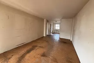 61-25 97th St, Rego Park, NY 11374 - Photo 4