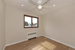5 Robin Ct, Bethpage, NY 11714 - Photo 20