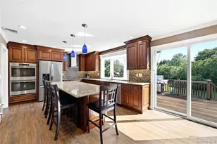 71 Triangle Ln, Calverton, NY 11933 - Photo 28
