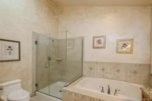77 Hamlet Dr, Hauppauge, NY 11788 - Photo 22