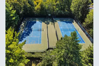 93 Eagle Chase, Woodbury, NY 11797 - Photo 34