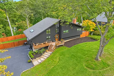 10 Cathy Court, Northport, NY 11768 - Photo 8