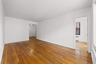 150-20 71st Ave, Flushing, NY 11367 - Photo 4