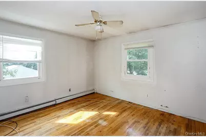 84 Craft Road, Centereach, NY 11720 - Photo 18