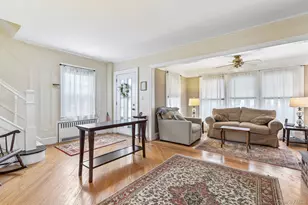 27 Juniper Ave, Mineola, NY 11501 - Photo 4