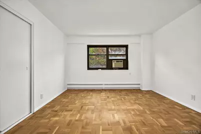 33-34 Crescent Street #7D, Astoria, NY 11106 - Photo 16
