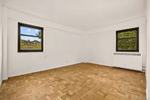 33-34 Crescent St, Astoria, NY 11106 - Photo 12