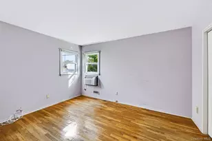 9 Plowboy Path, Commack, NY 11725 - Photo 14