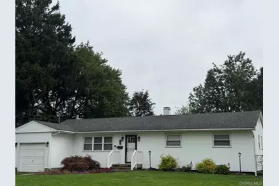 33 Jarvin Road, Port Jefferson Station, NY 11776 - Photo 2
