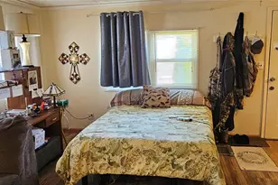 703 Fresh Pond Ave, Calverton, NY 11933 - Photo 6