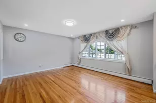 309 Sunrise Dr, Sayville, NY 11782 - Photo 14