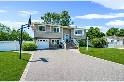 309 Sunrise Drive, Sayville, NY 11782 - Photo 2