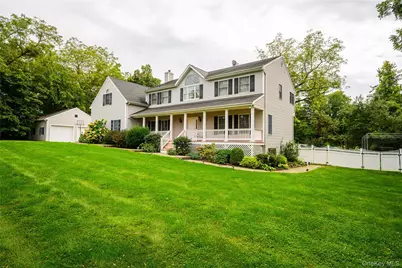 14 Windsor Road, Yorktown Heights, NY 10598 - Photo 4