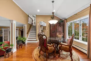 3 Jerold St, Plainview, NY 11803 - Photo 2