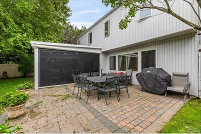 3 Jerold Street, Plainview, NY 11803 - Photo 22
