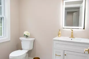 138 Myrtle Ave, Mahopac, NY 10541 - Photo 10