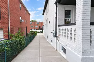 628 Leland Ave, Bronx, NY 10473 - Photo 2