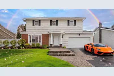 8 Sagamore Way S, Jericho, NY 11753 - Photo 1