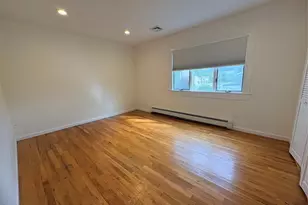 32 Garnet Ln, Plainview, NY 11803 - Photo 6