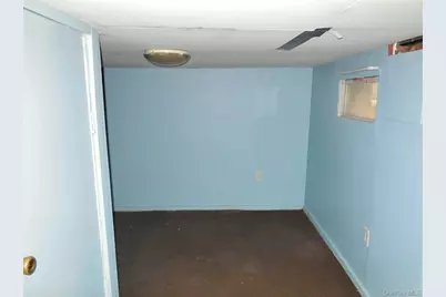 25-53 McIntosh Street, East Elmhurst, NY 11369 - Photo 20