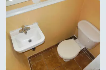 25-53 McIntosh Street, East Elmhurst, NY 11369 - Photo 10