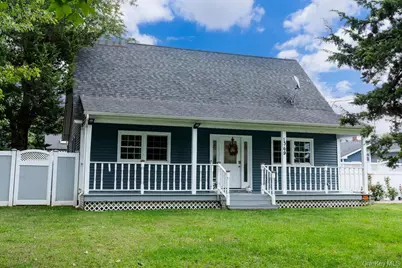 1369 N Clinton Avenue, Bay Shore, NY 11706 - Photo 1