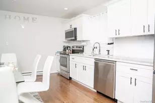 1369 N Clinton Ave, Bay Shore, NY 11706 - Photo 6
