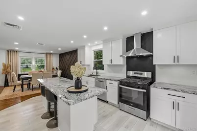104 S Airmont Road, Suffern, NY 10901 - Photo 12