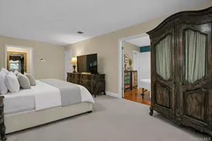 43 Stonehurst Ln, Dix Hills, NY 11746 - Photo 26