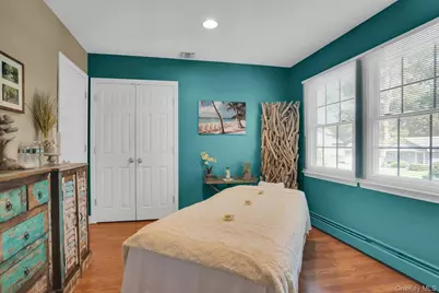 43 Stonehurst Lane, Dix Hills, NY 11746 - Photo 28
