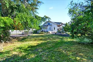 81 Oak Rd, Bayport, NY 11705 - Photo 26