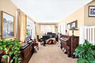 81 Oak Rd, Bayport, NY 11705 - Photo 8