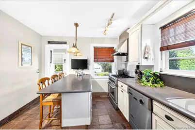 81 Oak Road, Bayport, NY 11705 - Photo 20