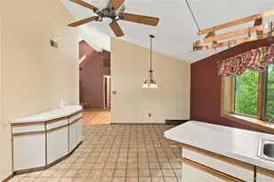 6 Flower Rd, Hopewell Junction, NY 12533 - Photo 10