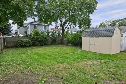 309 Frederick Avenue, Bellmore, NY 11710 - Photo 20