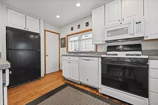 309 Frederick Ave, Bellmore, NY 11710 - Photo 14