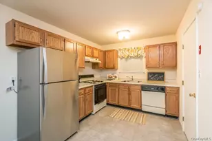 18 Revere Dr, Middletown, NY 10940 - Photo 4