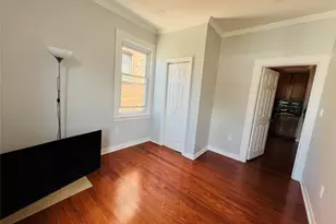 23-28 28th St, Astoria, NY 11105 - Photo 2