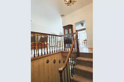 7 Bertlee Drive, Huntington, NY 11746 - Photo 8