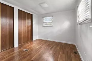 525 Riverleigh Ave, Riverhead, NY 11901 - Photo 6