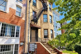 172 Grand St, Newburgh, NY 12550 - Photo 2