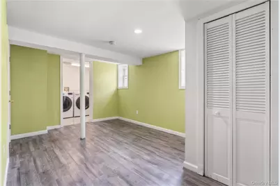 95 Aka 93 Sumner Avenue, Yonkers, NY 10704 - Photo 24