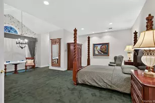 36 Stonehill Dr S, Manhasset, NY 11030 - Photo 14