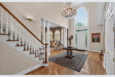 36 Stone Hill Drive S, Manhasset, NY 11030 - Photo 4