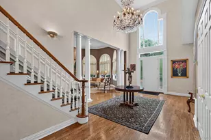 36 Stonehill Dr S, Manhasset, NY 11030 - Photo 4