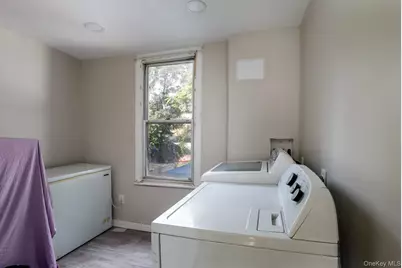 21 3rd Avenue, Kingston, NY 12401 - Photo 12