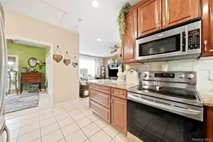 137 Francesca Way, Amityville, NY 11701 - Photo 14