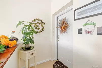 137 Francesca Way, Amityville, NY 11701 - Photo 4