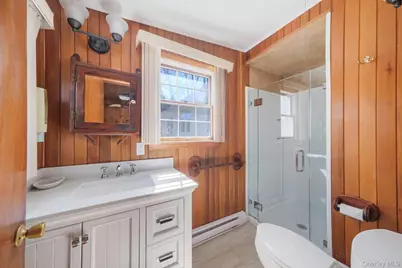223 Connetquot Road, Bayport, NY 11705 - Photo 34